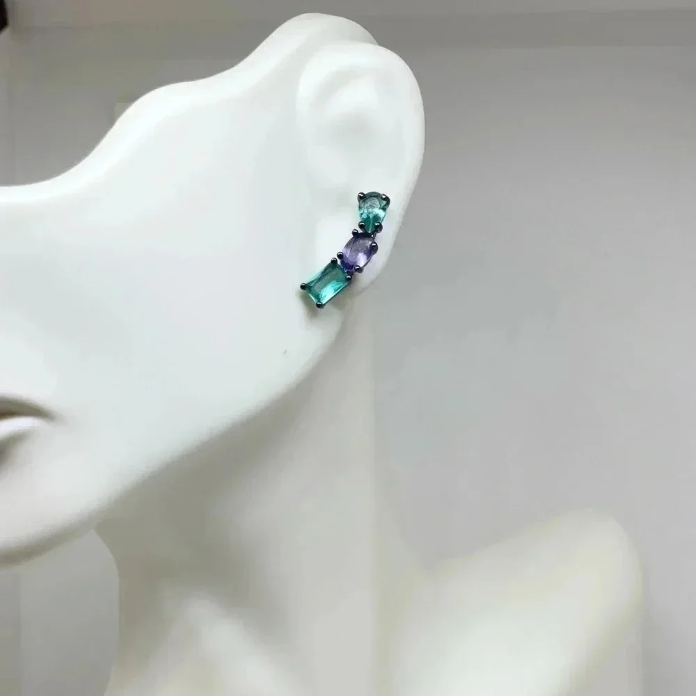 Flora Stud Earrings - Picture 4 of 4